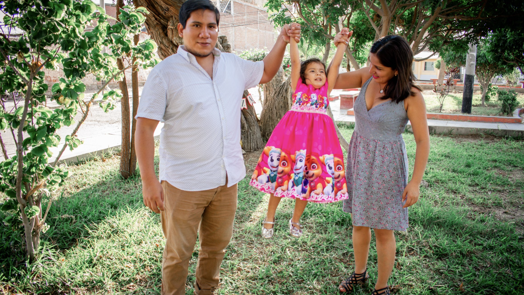 Amid ICE raids, bill looks to keep children away from foster care